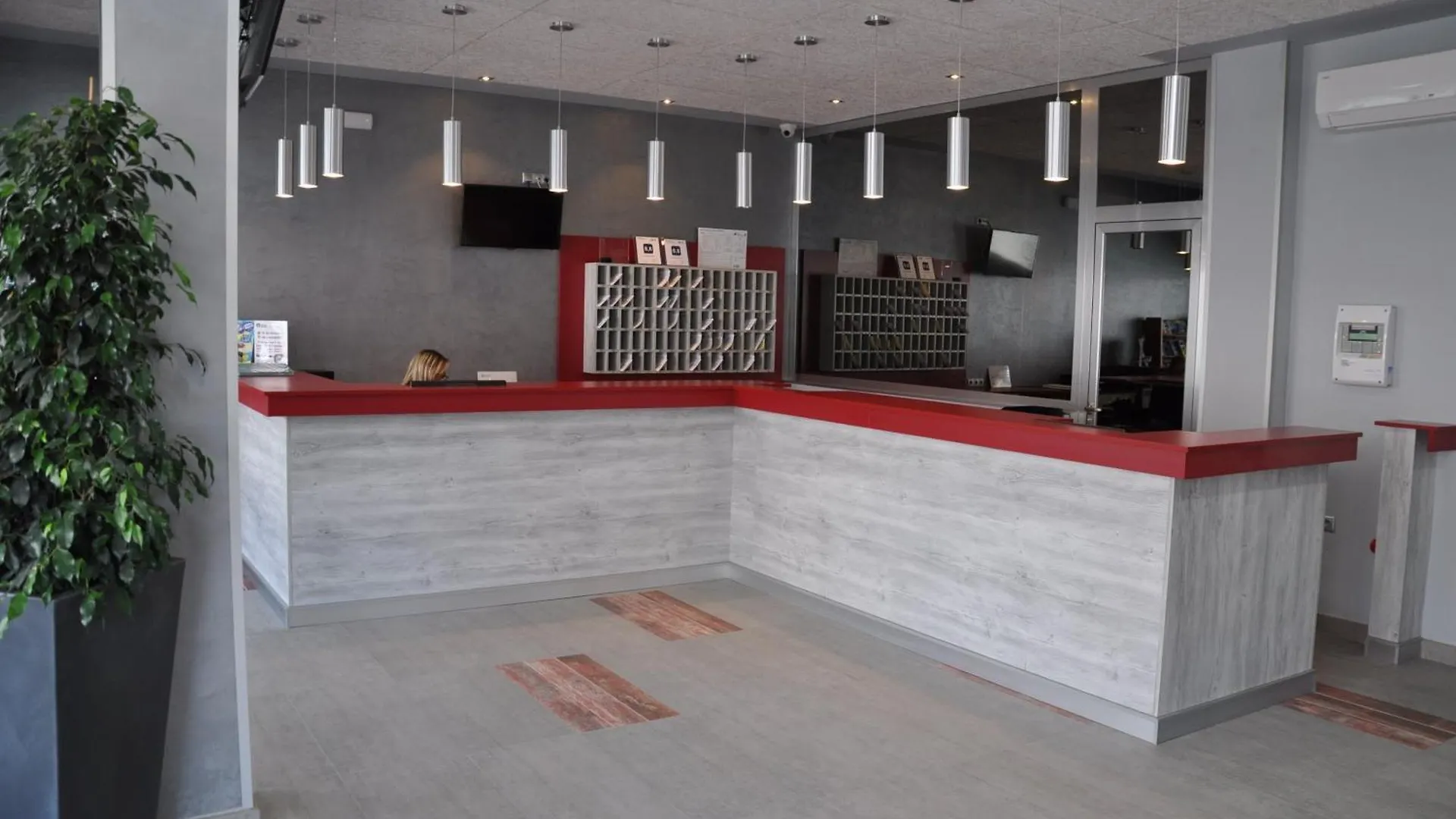 Aparthotel Safari Calella