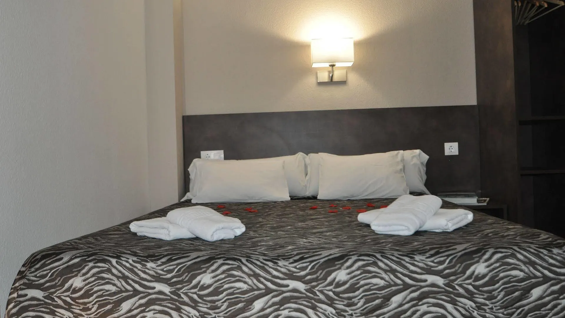 Aparthotel Safari Calella